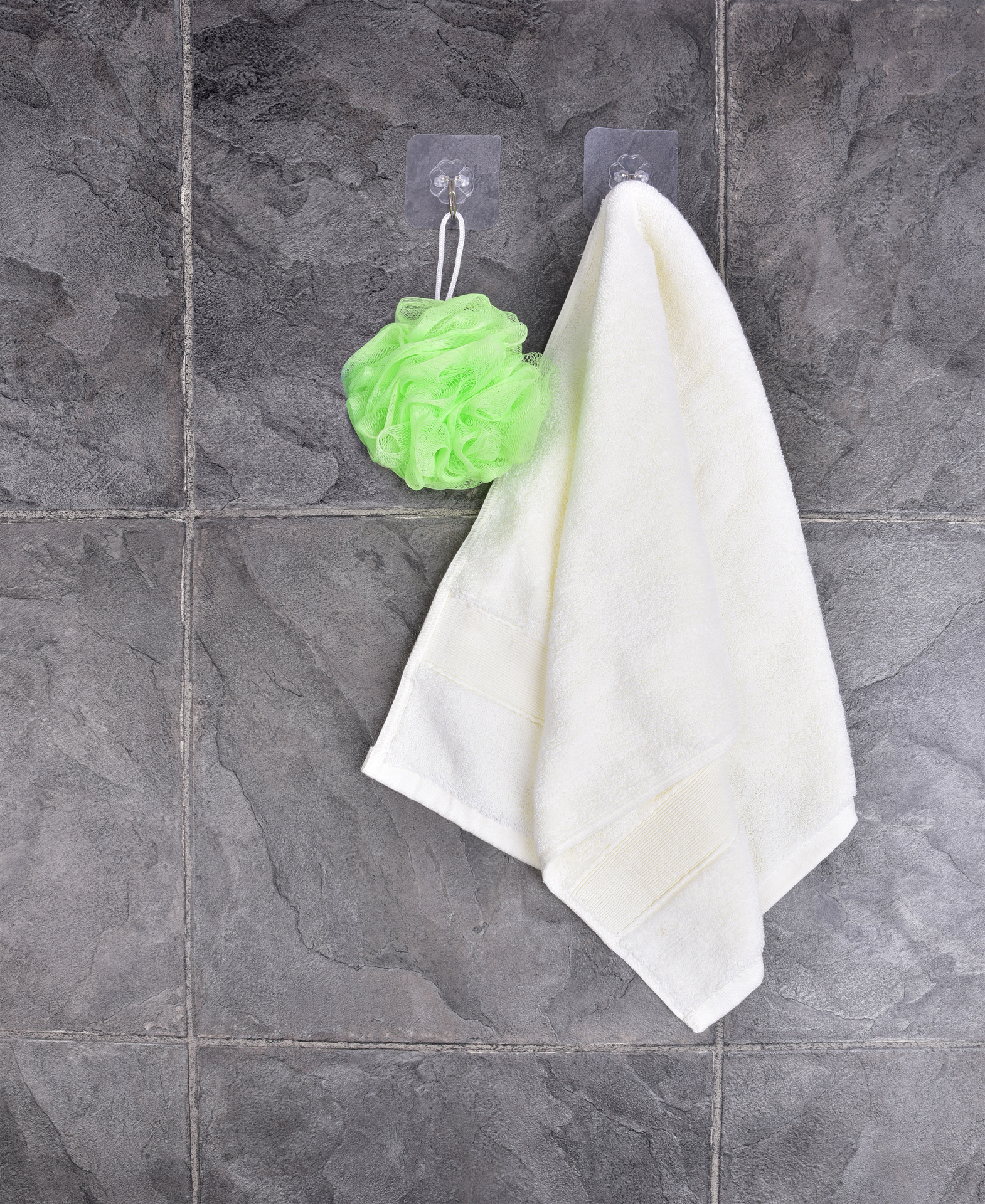 PRAKTIK samolepiace háčiky 2 ks