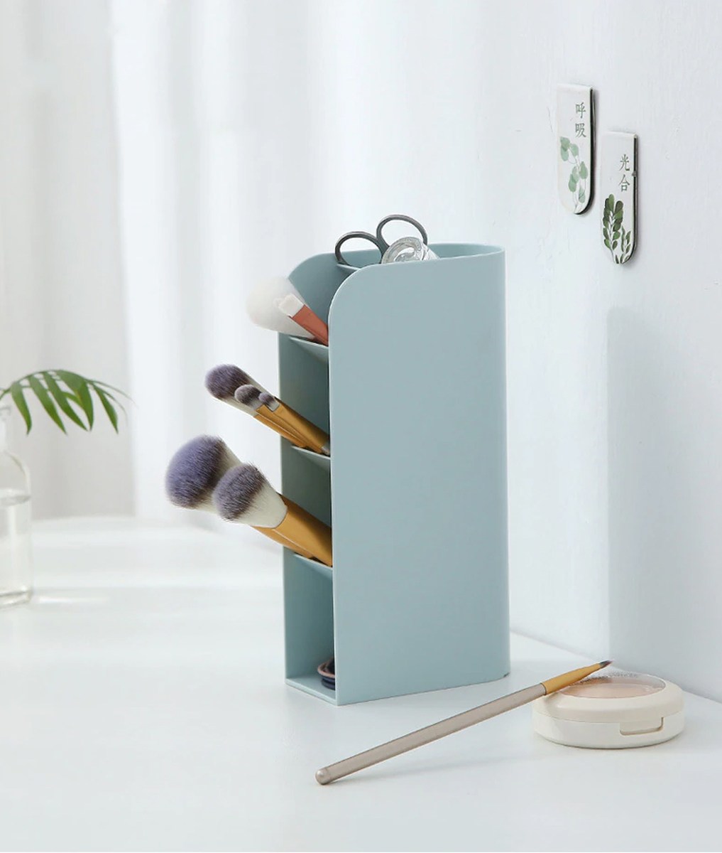 OFFICE kancelársky organizér s piatimi priehradkami