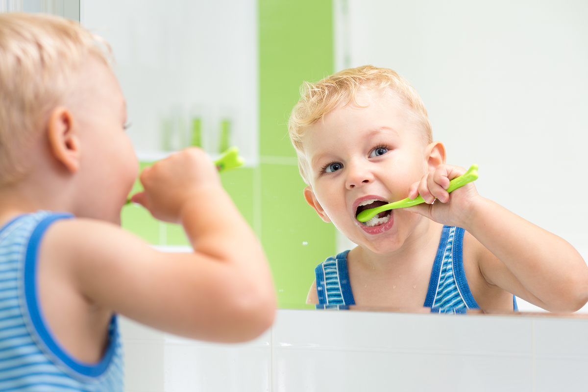 1 kus prírodná detská zubná pasta SWEET & SMILE na ochranu mliečnych zubov