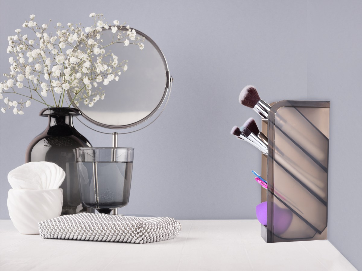 OFFICE kancelársky organizér s piatimi priehradkami