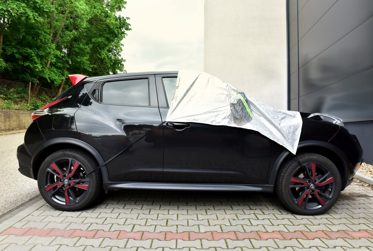 DRIVE slnečná & mrazová plachta na auto