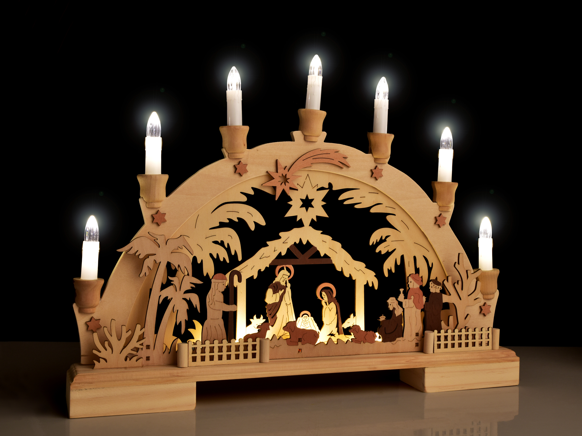 45 cm svítící LED betlém s dekorativními svíčkami