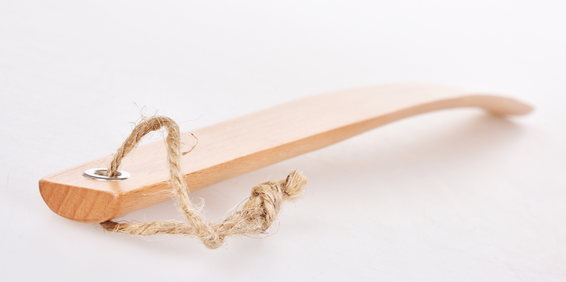 GoEco® dlhá drevená lyžica na obuv