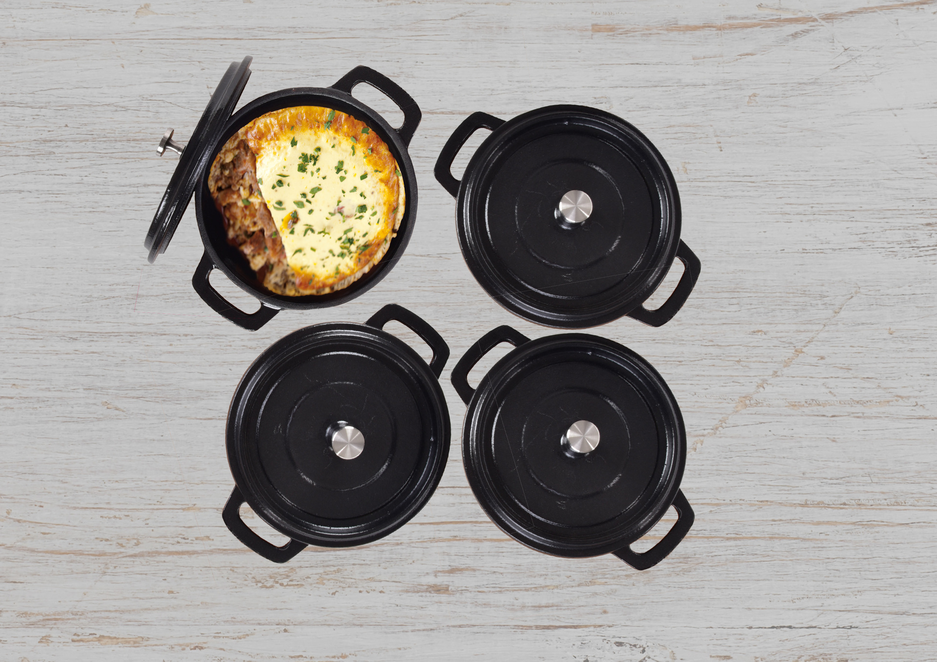 MASSIVE liatinový zapekací hrniec s pokrievkou 