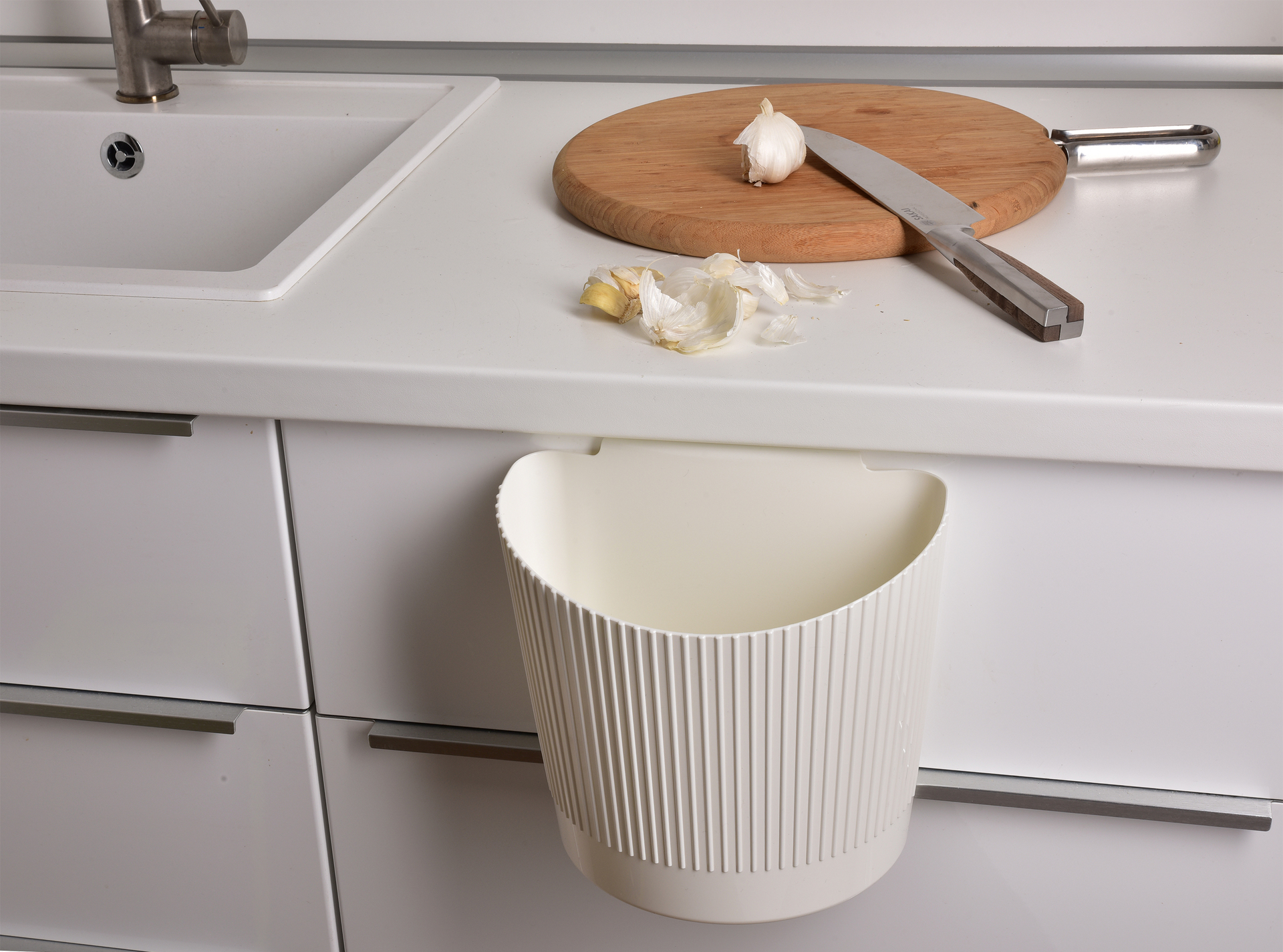 Kuchynský zvyškovník 3,4 L