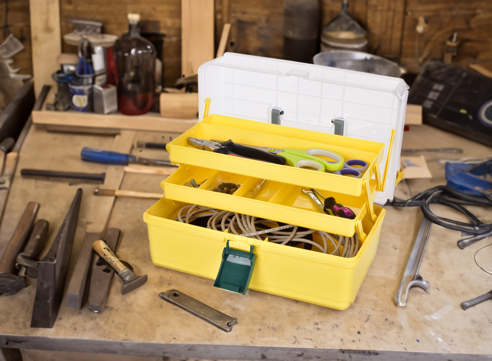 PRAKTIK úložný kufor so sklopnou rukoväťou