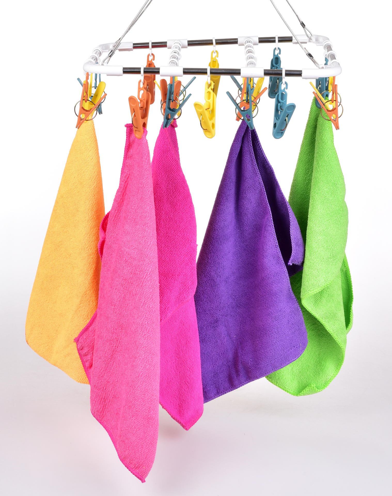 ŠTIPCOVNÍK otočný obdĺžnikový kolotoč s 20 farebnými štipcami na bielizeň