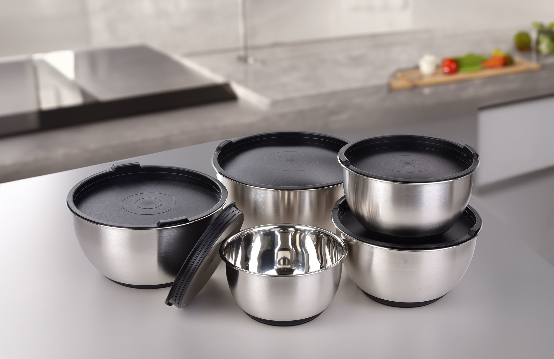 GOURMET 2 L nerezová kysnúca misa s vekom a protišmykovým dnom