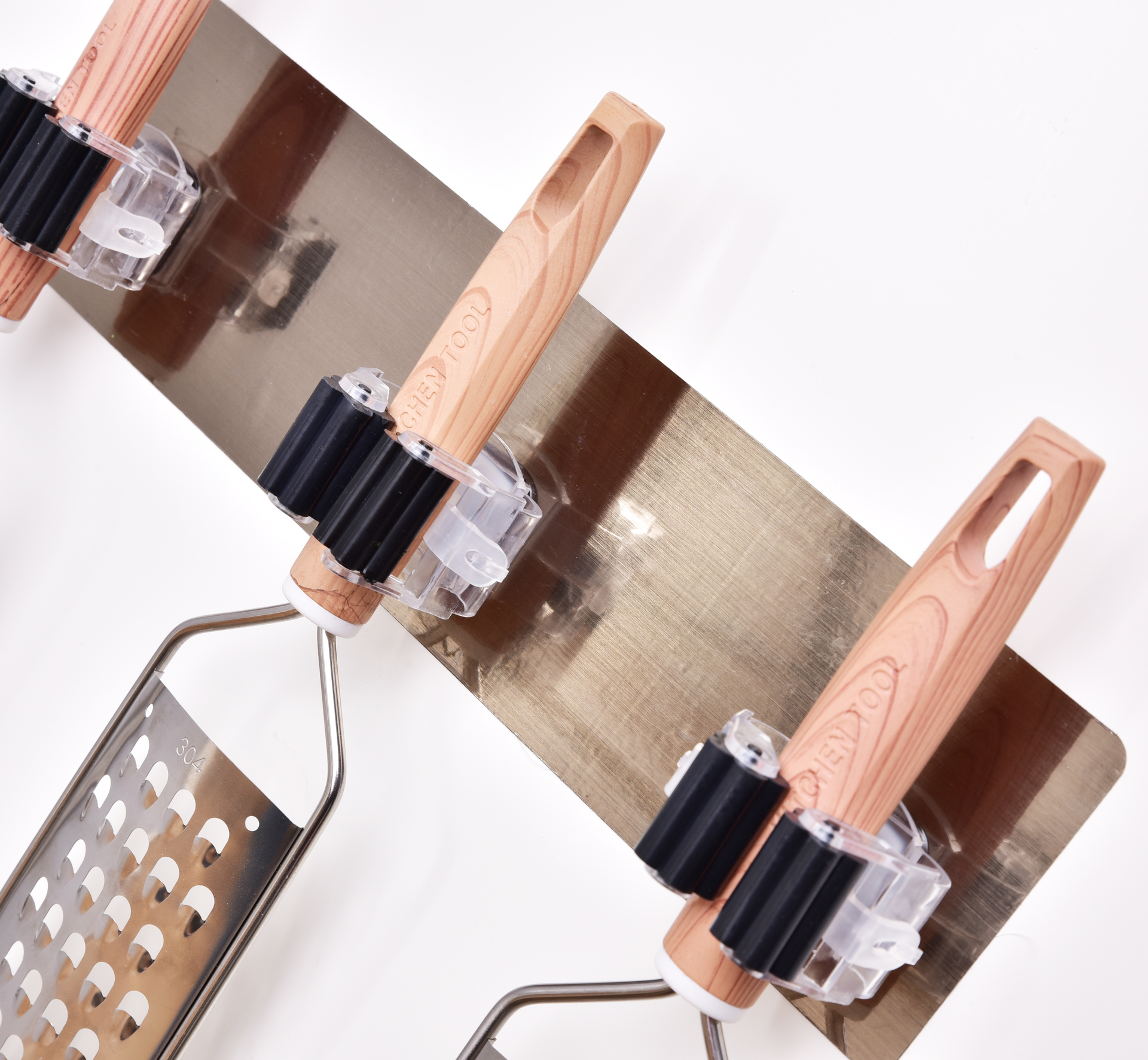 GENIUS univerzálny trojitý držiak na metalickej samolepiacej fólii