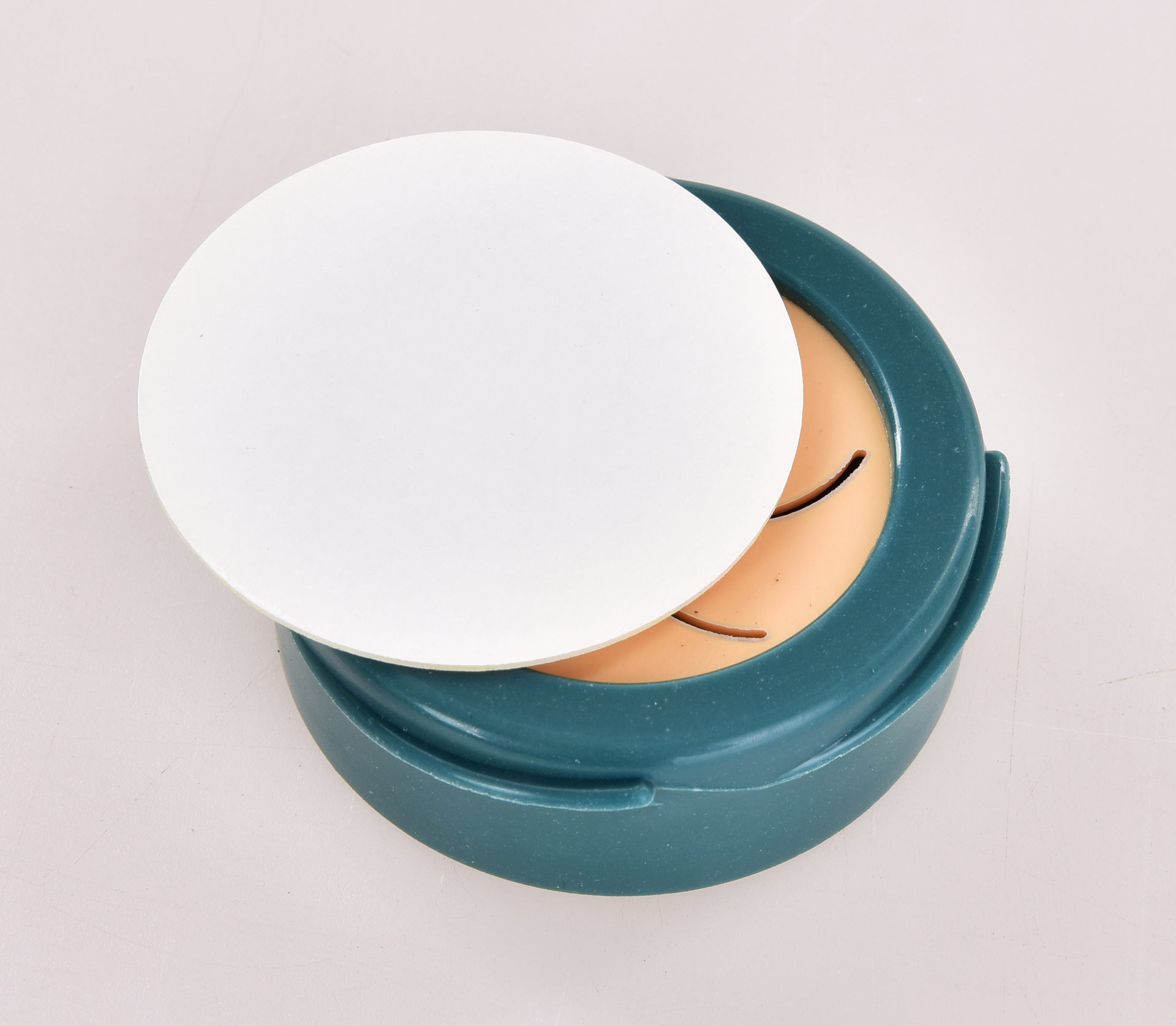 GENIUS okrúhly bezpútkový vešiak na uteráky/utierky