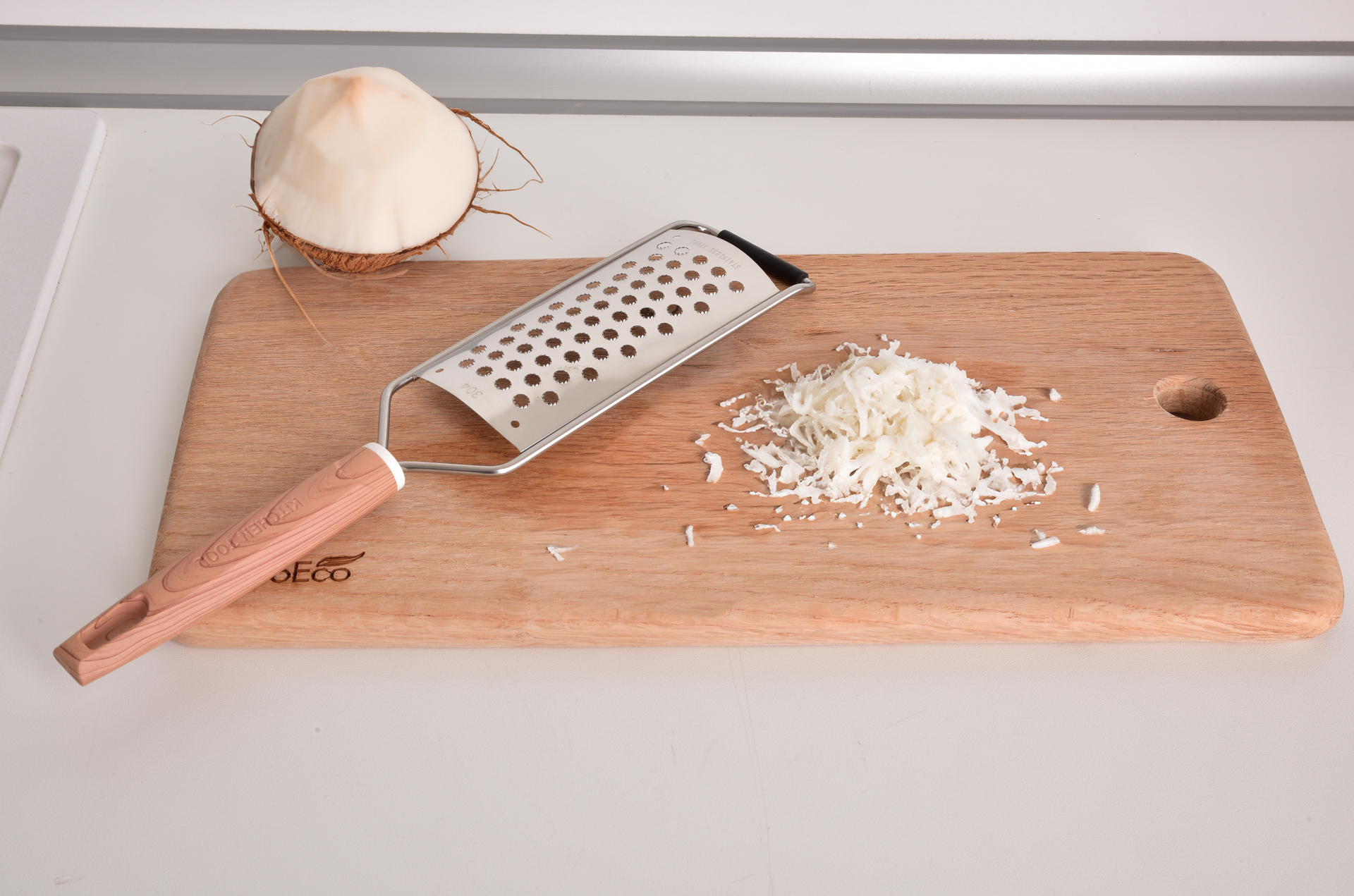 CHEF ručné strúhadlo s okrúhlymi otvormi